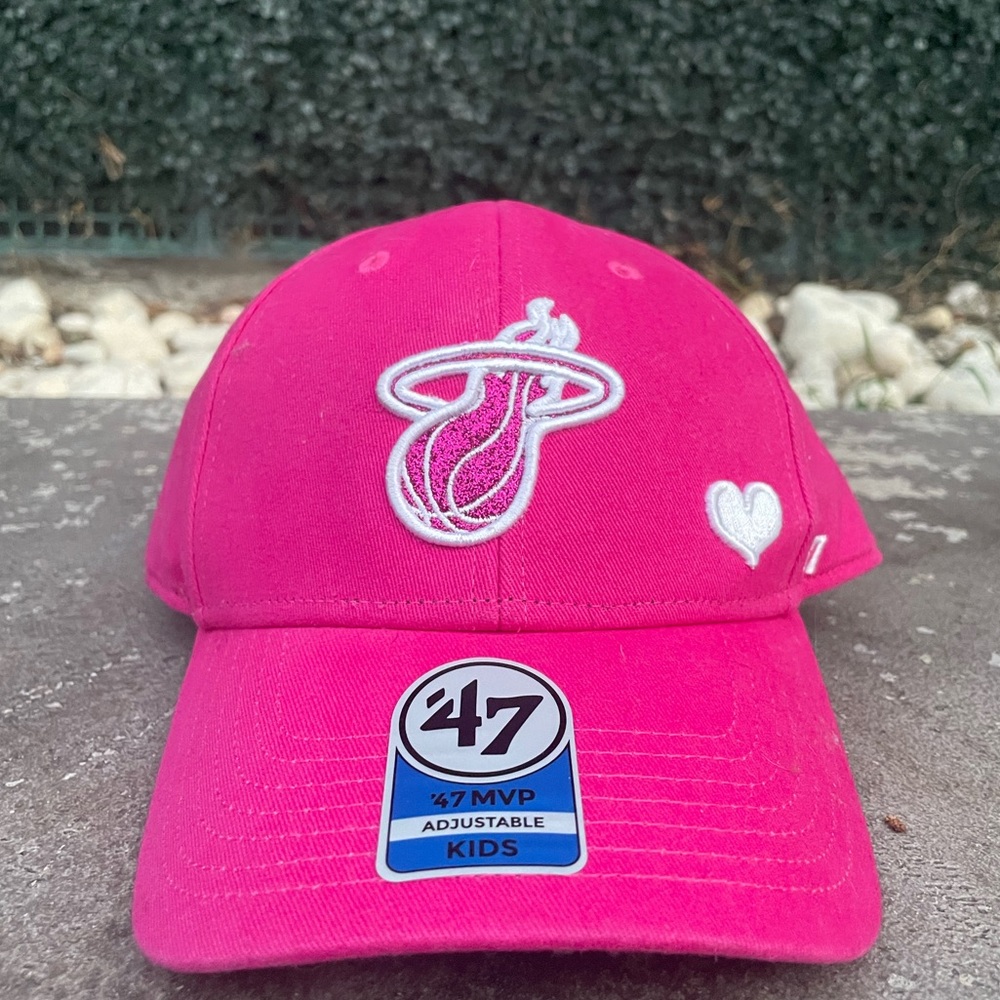 Hot pink Miami Heat baseball cap